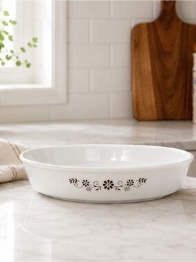 Vintage Pyr-o-rey bakeware Vintage milk glass oval dish brown daisy 70s kitchen